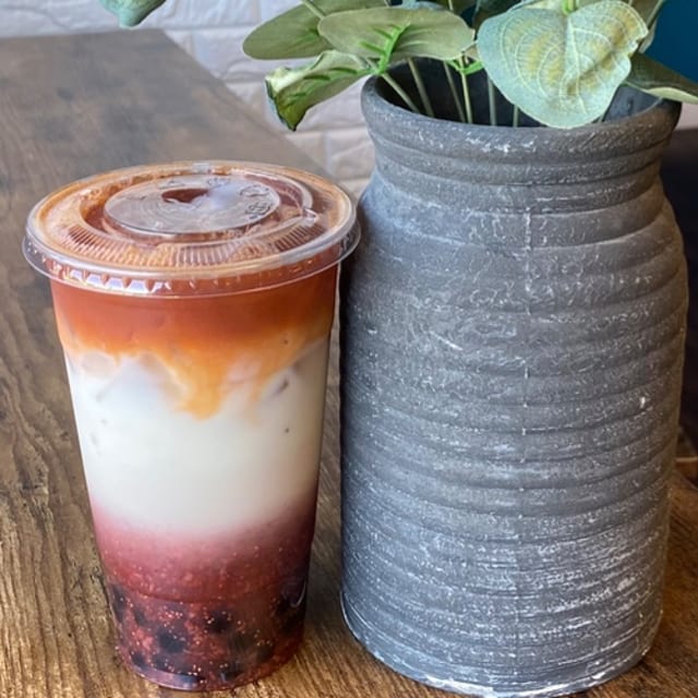 Strawberry Thai Tea.